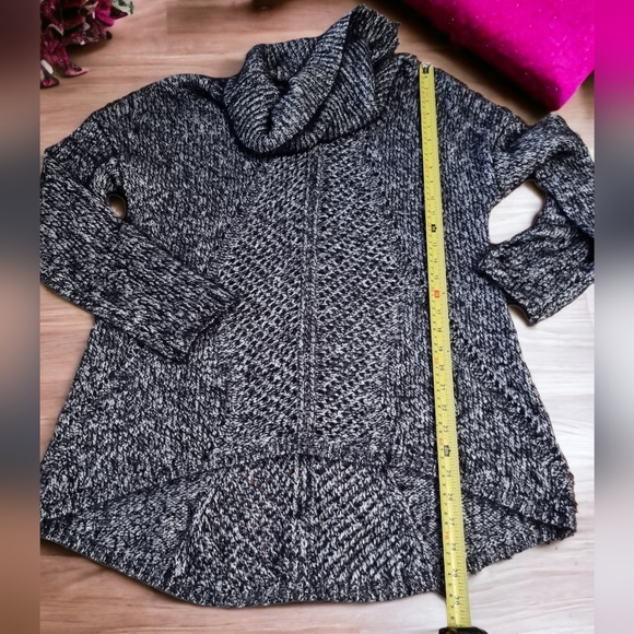 Cartise Super Soft & Fluffy Cowl Neck High Low Sweater - Picture 5 of 9